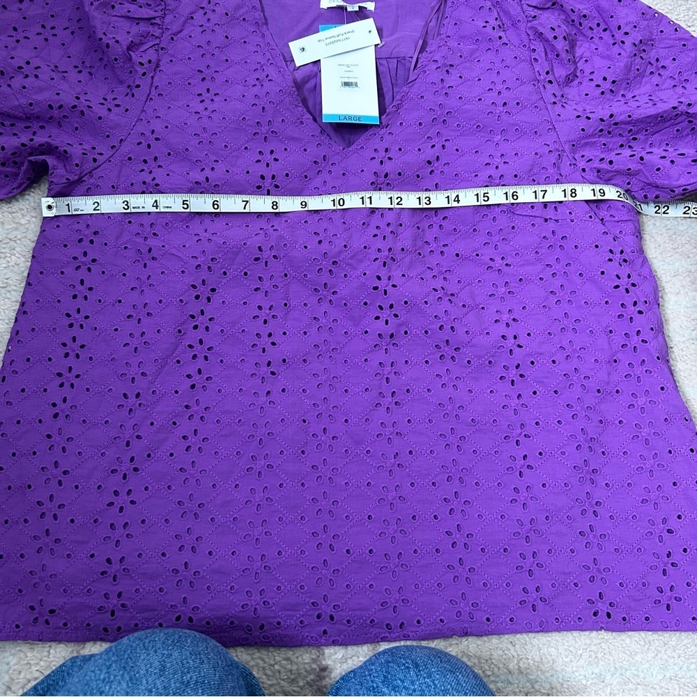 NWT Draper James Purple Eyelet V-Neck Blouse Puff Sleeves Large Preppy Summer - Picture 7 of 10